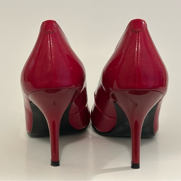 Guess Cherry Red Pumps - Picture 3 of 3
